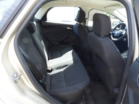 2017 Ford Focus SE