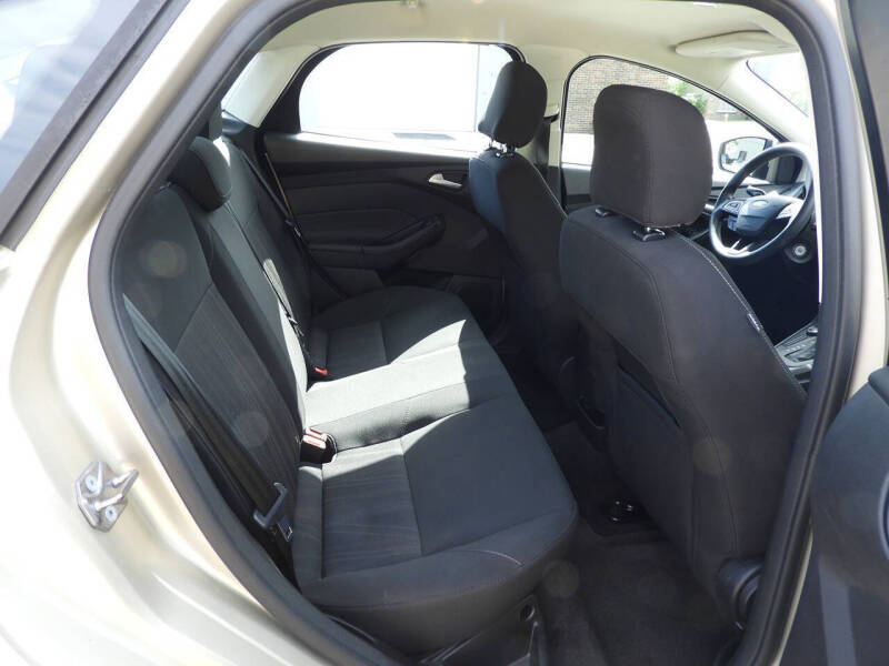 2017 Ford Focus SE