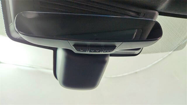 2022 Jaguar F-PACE SVR