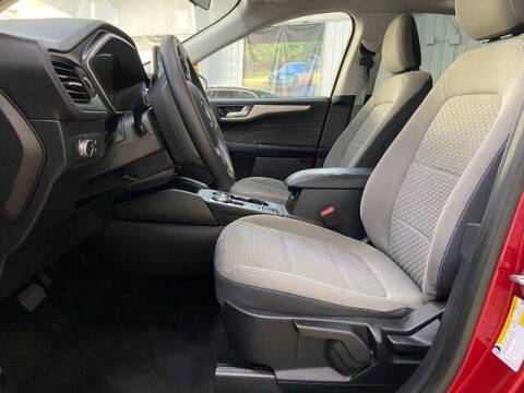 2021 Ford Escape SE