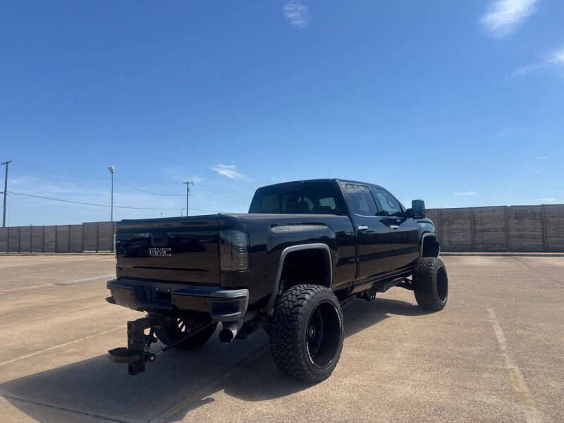 2016 GMC Sierra 2500HD Denali