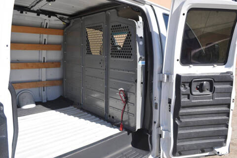 2017 GMC Savana 2500