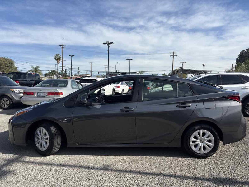 2021 Toyota Prius XLE