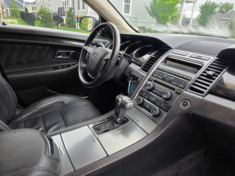 2010 Ford Taurus Limited