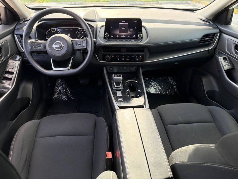 2024 Nissan Rogue S