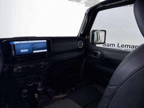 2025 Jeep Gladiator Sport