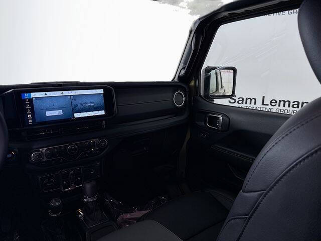 2025 Jeep Gladiator Sport