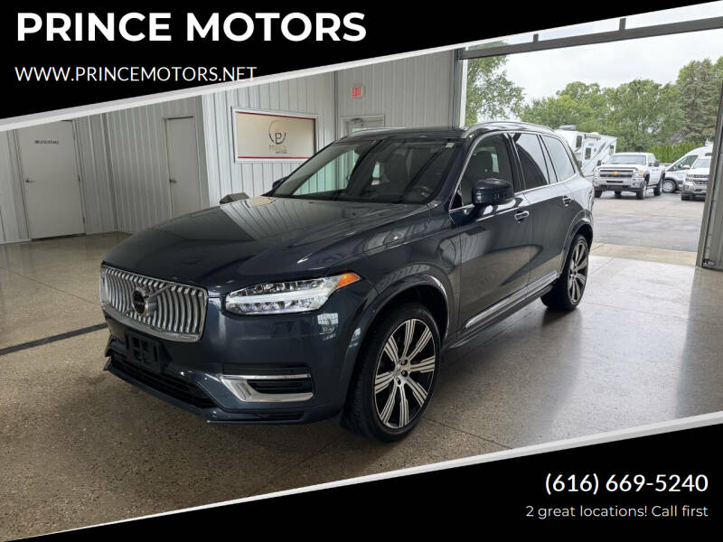 2022 Volvo XC90 Inscription's photo