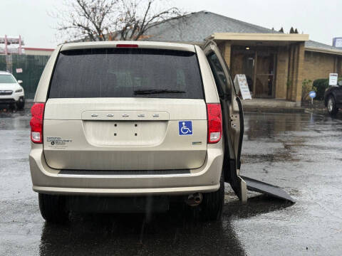 2015 Dodge Grand Caravan SE Plus