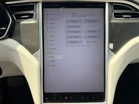 2017 Tesla Model S