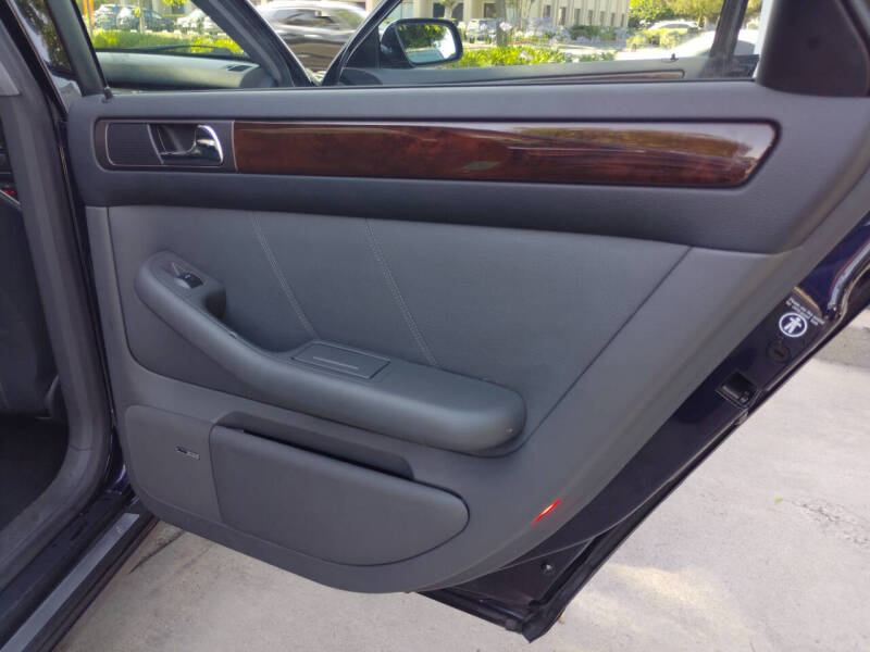 2001 Audi A6 2.7T quattro