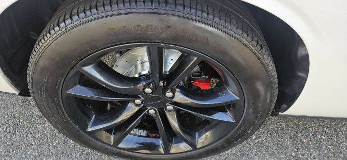 2015 Dodge Challenger SXT