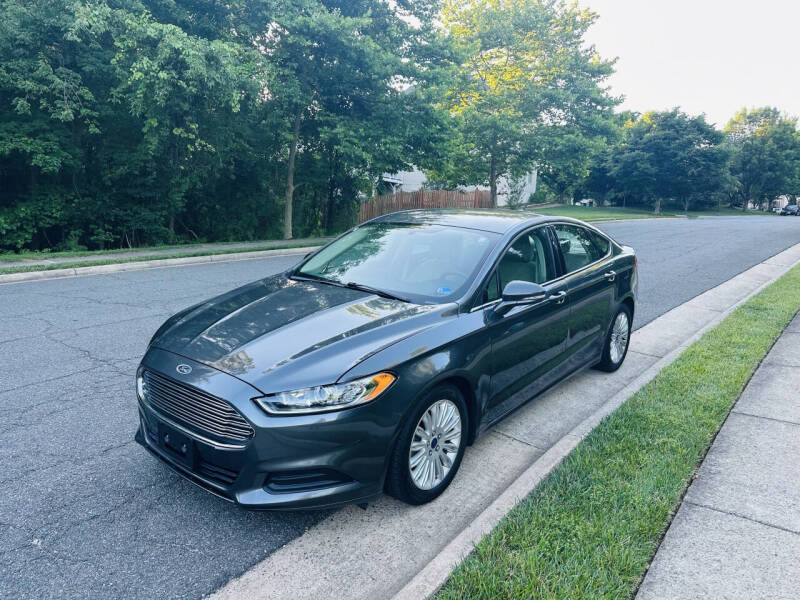 2016 Ford Fusion Hybrid SE