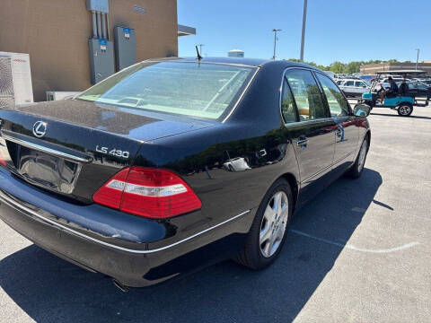 2004 Lexus LS 430