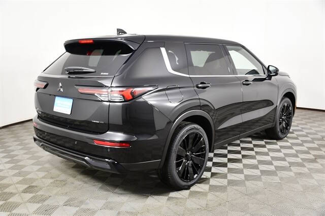 2026 Mitsubishi Outlander LE