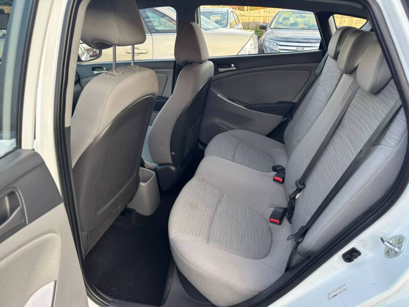 2015 Hyundai Accent GS