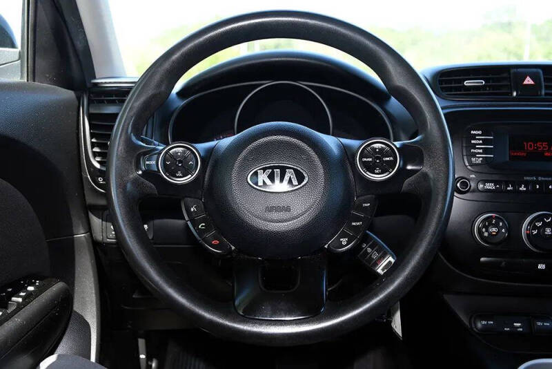 2015 Kia Soul +