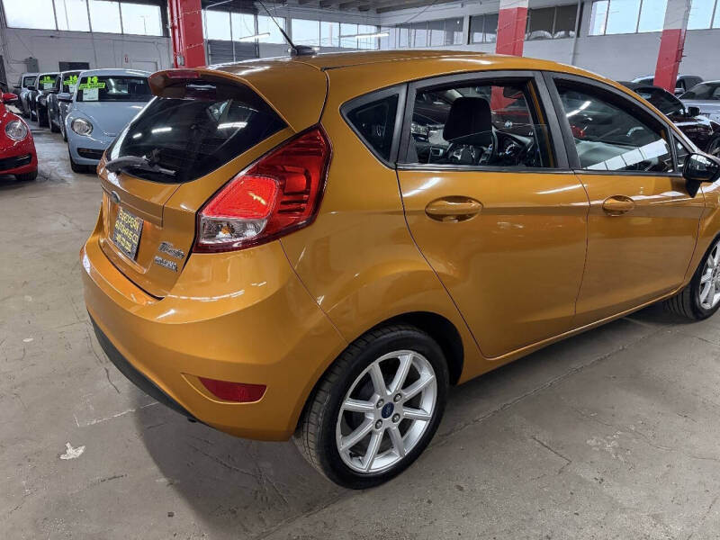 2016 Ford Fiesta SE