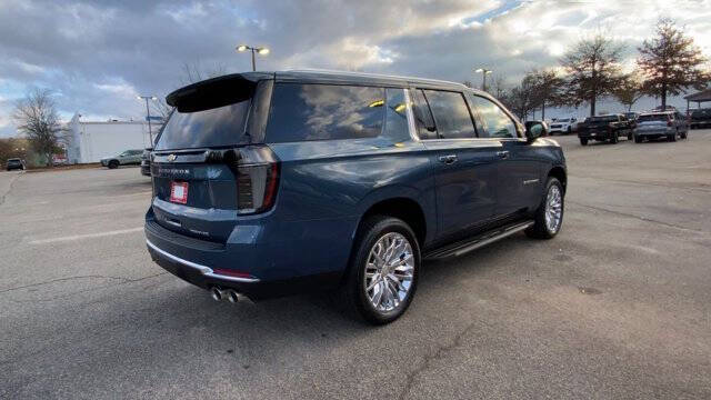 2025 Chevrolet Suburban Premier