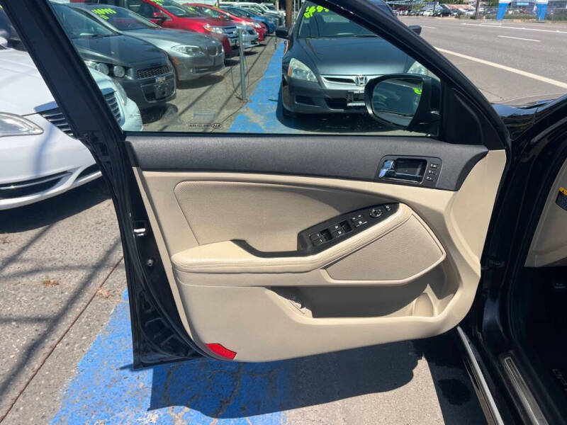 2012 Kia Optima Hybrid LX