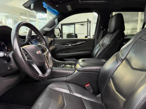 2018 Cadillac Escalade Platinum
