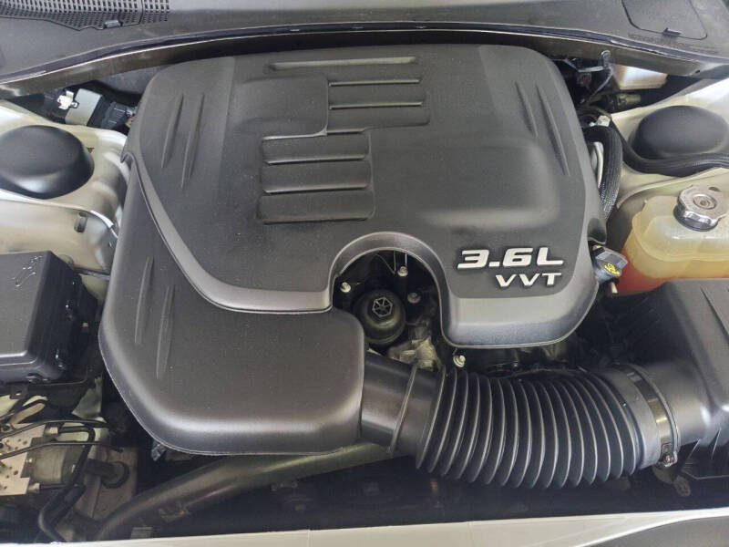 2022 Chrysler 300 S V6