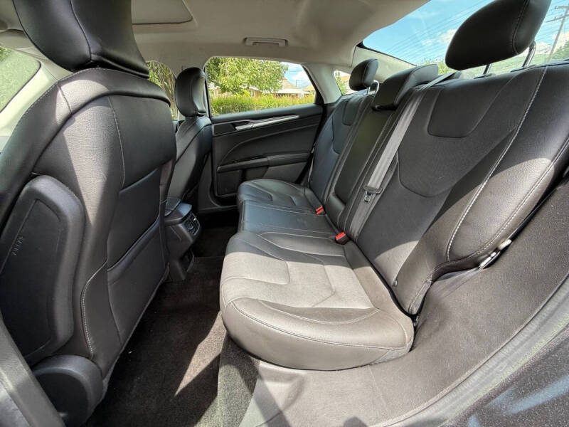 2016 Ford Fusion Titanium