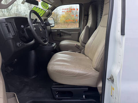 2020 Chevrolet Express 2500