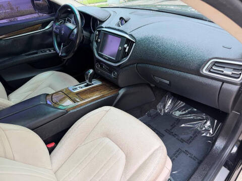 2014 Maserati Ghibli