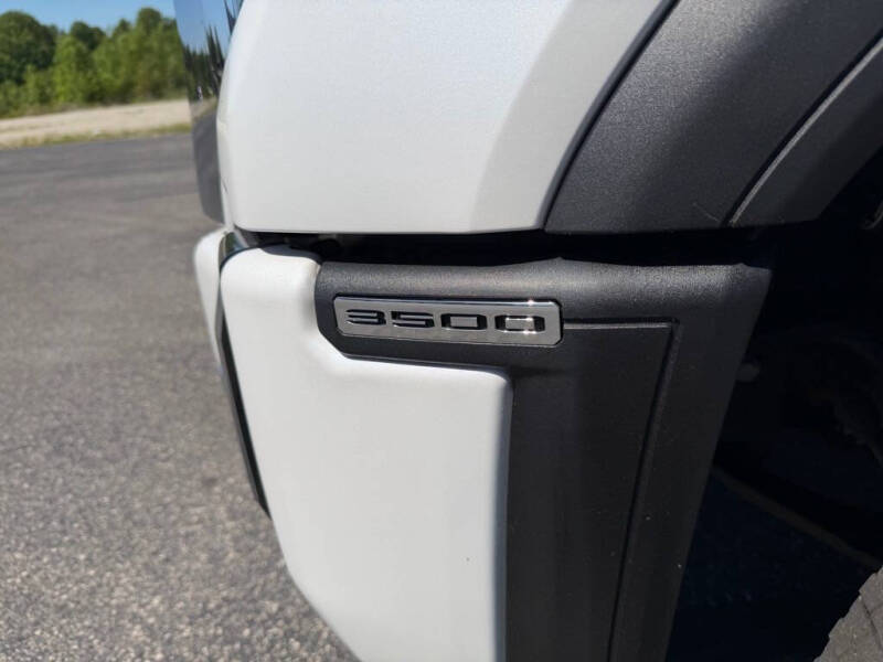 2025 GMC Sierra 3500HD