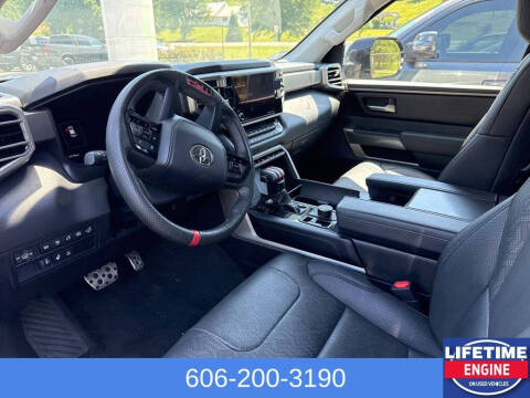 2024 Toyota Sequoia SR5