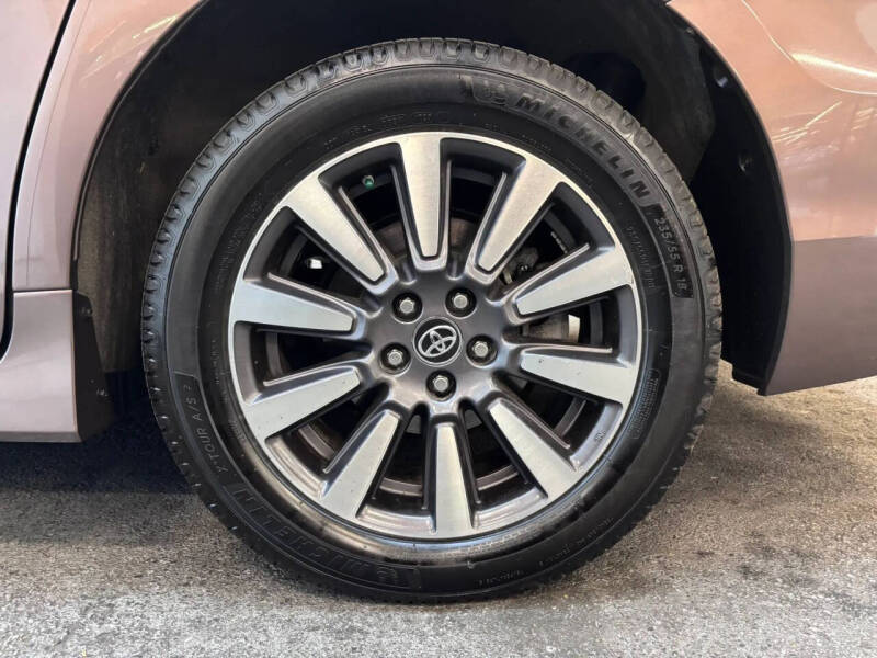 2019 Toyota Sienna