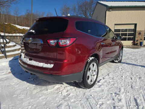 2017 Chevrolet Traverse LT