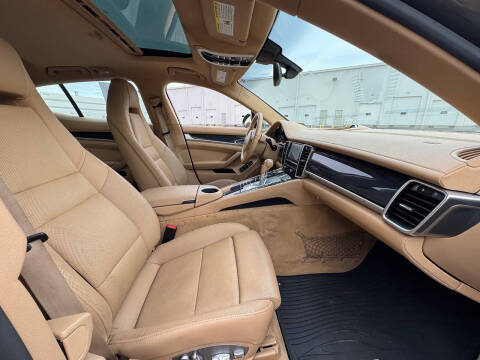 2014 Porsche Panamera S E-Hybrid