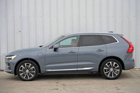 2022 Volvo XC60 Recharge T8 Inscription Expression