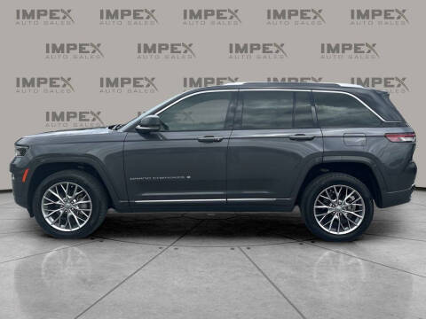 2022 Jeep Grand Cherokee Summit
