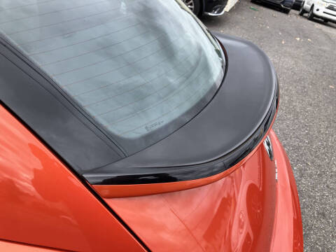 2018 Volkswagen Beetle 2.0T Coast