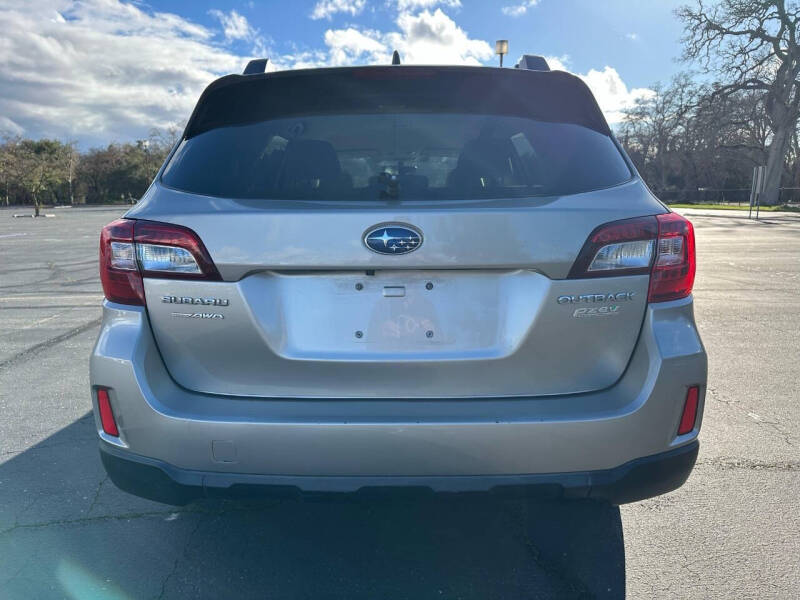 2017 Subaru Outback 2.5i Premium