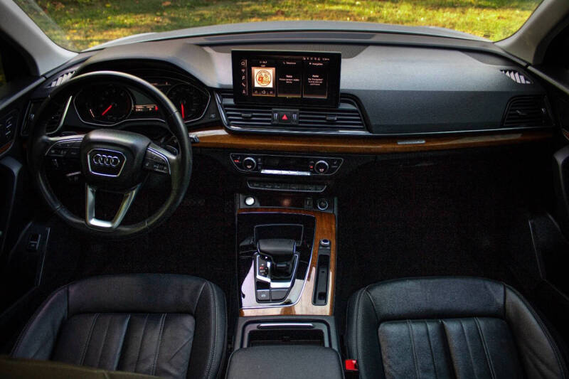 2021 Audi Q5 quattro Premium 45 TFSI