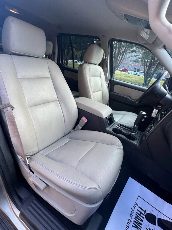 2008 Ford Explorer XLT