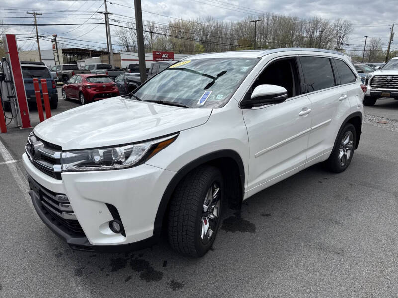 2018 Toyota Highlander Limited Platinum