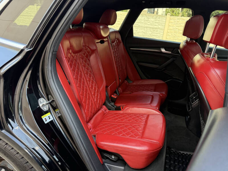 2018 Audi SQ5 3.0T quattro Premium Plus