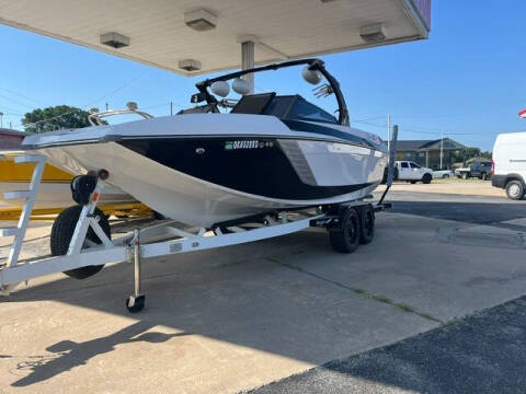 2014 Tige ASR Surf Boat