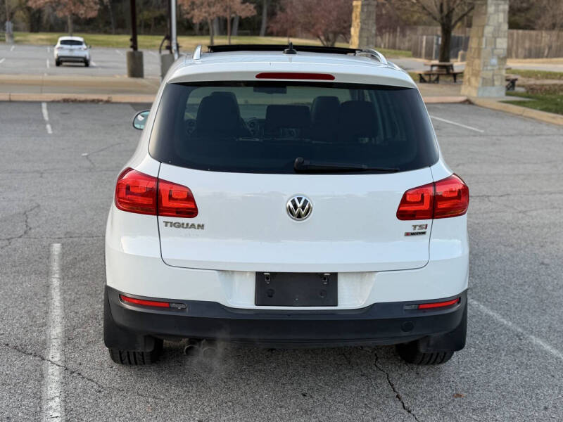 2017 Volkswagen Tiguan 2.0T Wolfsburg Edition 4Motion