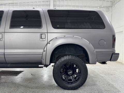 2005 Ford Excursion Eddie Bauer