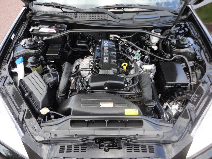 2010 Hyundai Genesis Coupe 2.0T Premium