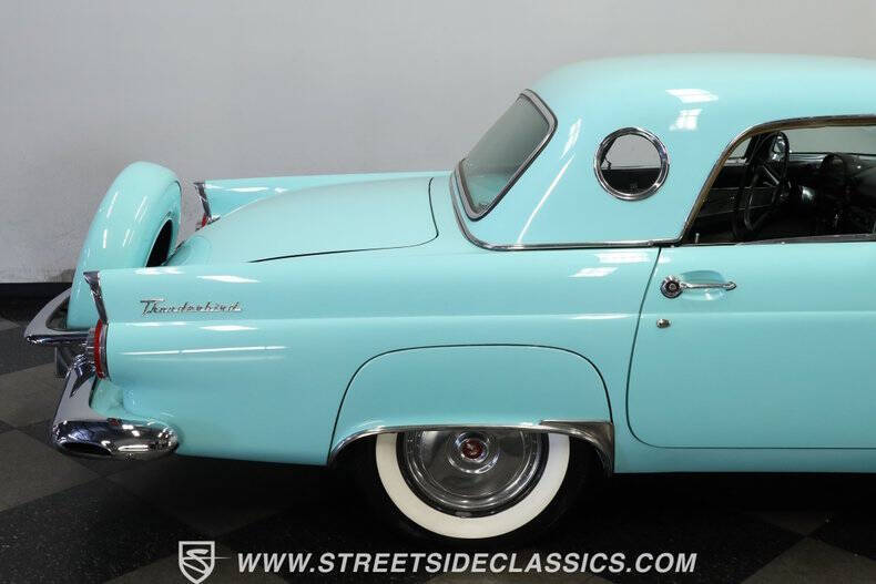 1956 Ford Thunderbird