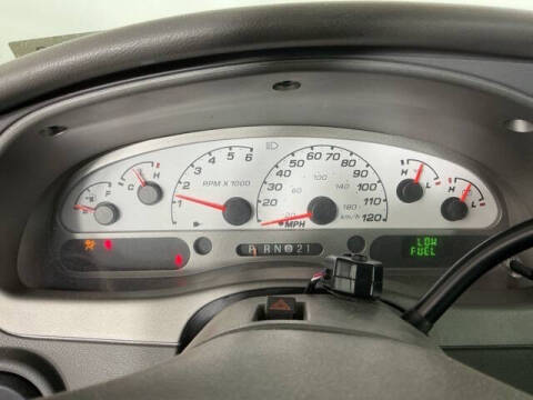 2004 Ford Explorer Sport Trac XLS