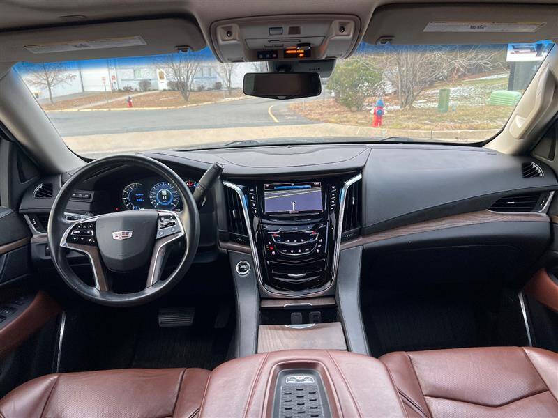 2017 Cadillac Escalade Premium Luxury