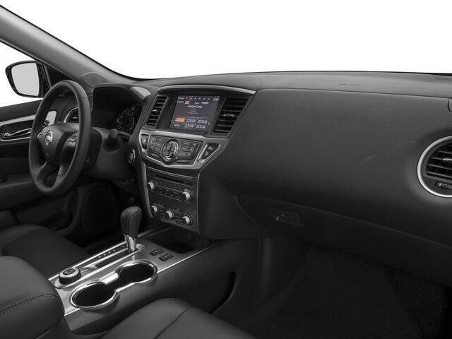 2018 Nissan Pathfinder SL